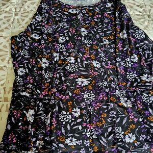 LADIES Lane Bryant Tunic Top Size 18/20 Scoop Neck, Floral Pattern.